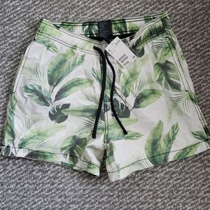 NWT Leaf print swim shorts